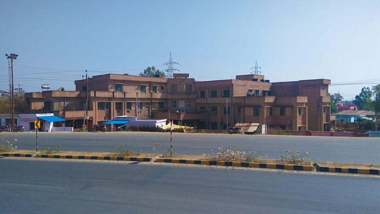 The district hospital will get a new building, which will be constructed on eight acres at a cost of Rs 3 crore.