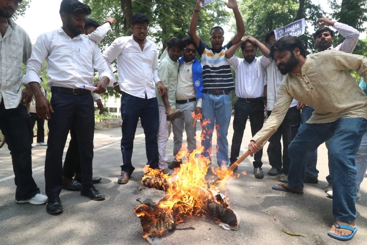 Effigy burnt in protest against NEET paper leak