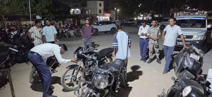 Police action on modified sound silencer and loud horn in Jagdalpur