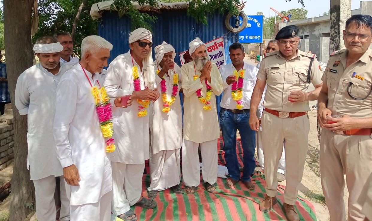 Pipes laid for water drainage in Badanpur.