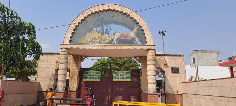 The government has seized the records and keys of the Shri Shyam Baba Temple.