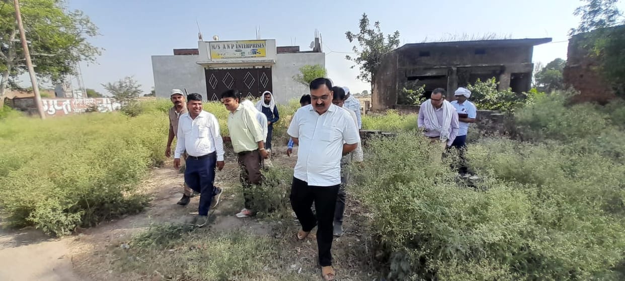 Action taken in three villages in the land dispute settlement campaign
