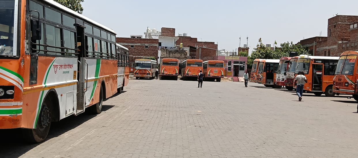 Bus Operations Affected by Heat and Heatwaves; Frequencies Reduced on Several Routes
