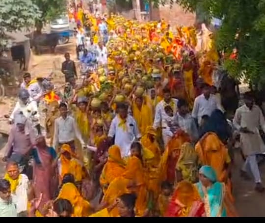 Bhajan is the best way to connect with God.