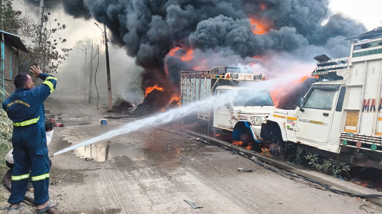 Two pickup trucks and a container were gutted in a scrap fire in MIE Part-B.