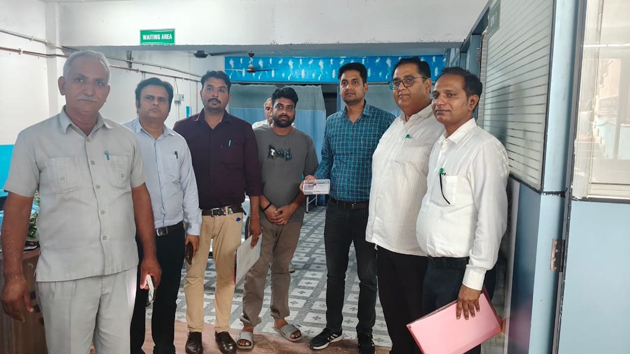 CM Flying Squad raids City Life Hospital for running without registration