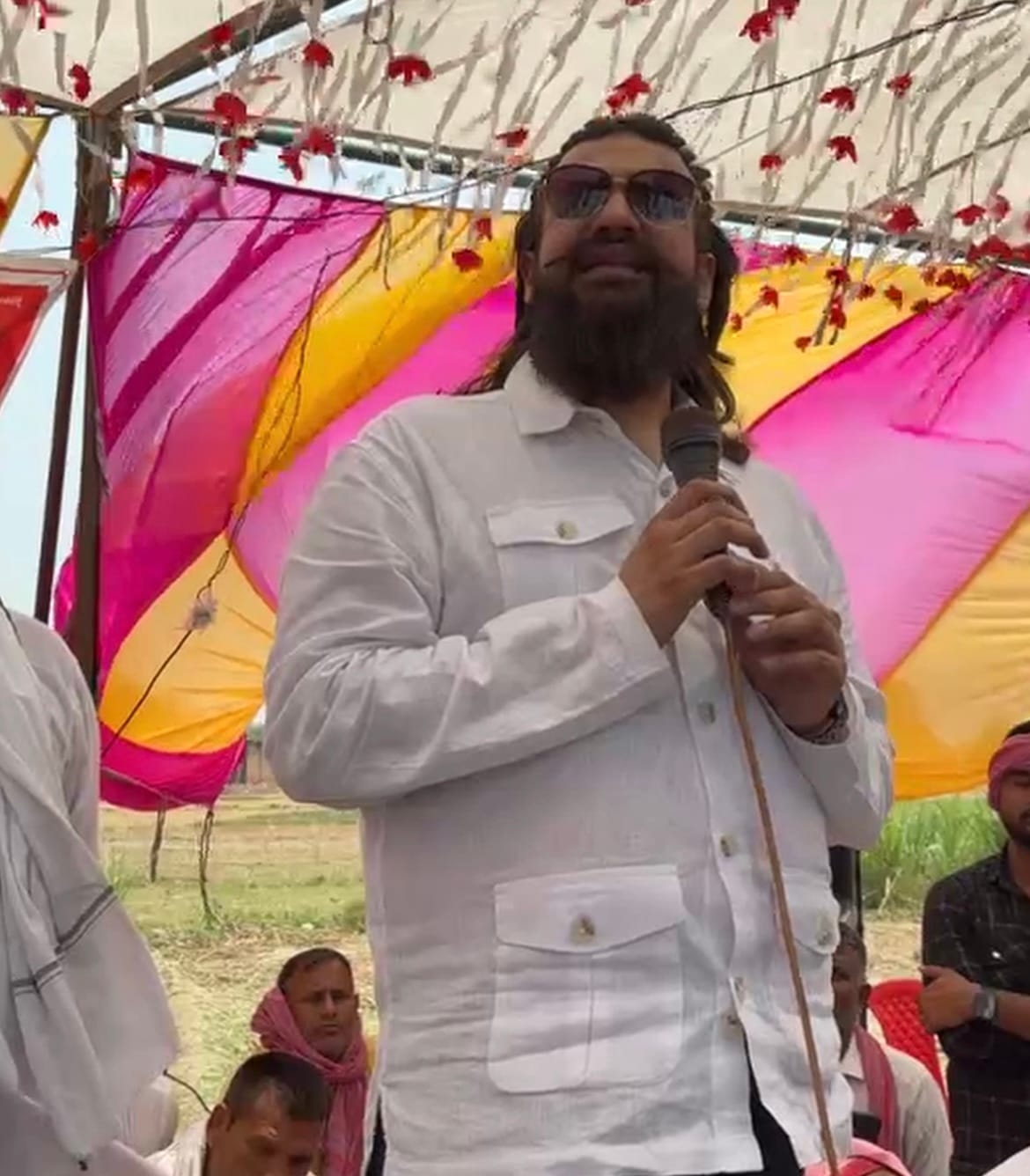 The cockroach Janata Party has come, why not contest the elections from it: Abbas Ansari