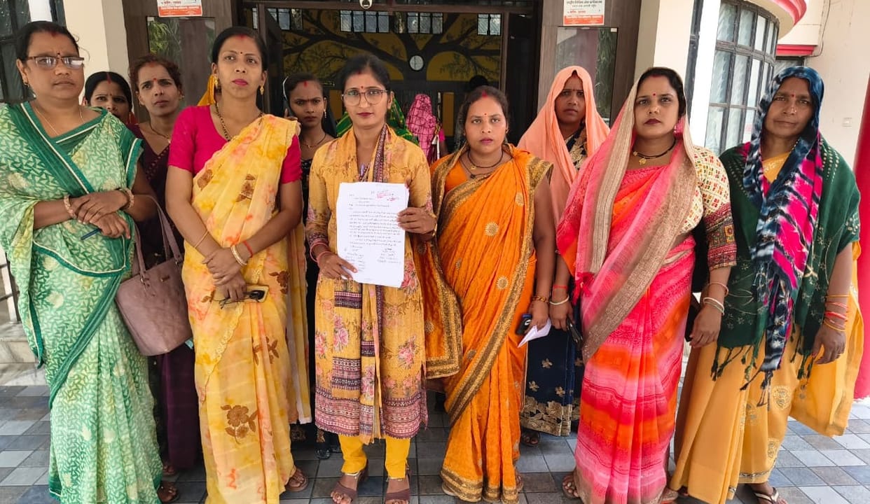Women mates demanded ID and password, submitted memorandum