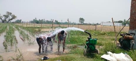 People are suffering from heat and humidity, hot winds blowing along with the heat are also increasing the difficulties.