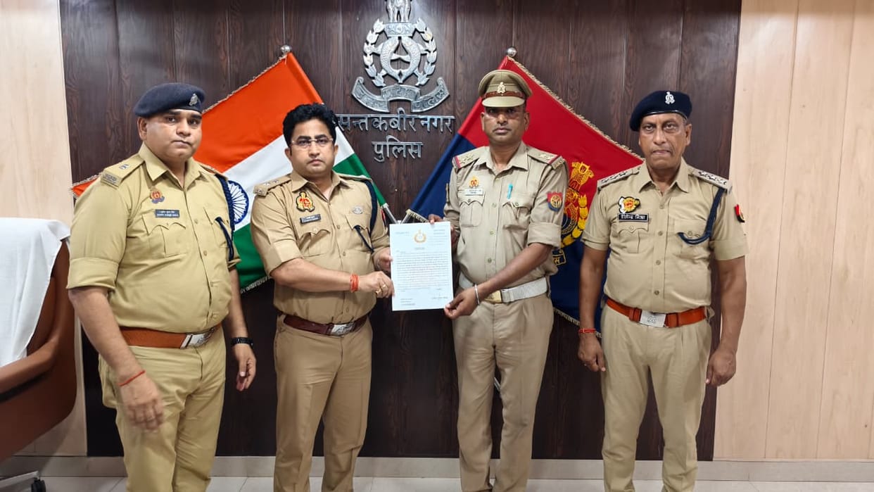 43 policemen honored at Sainik Sammelan