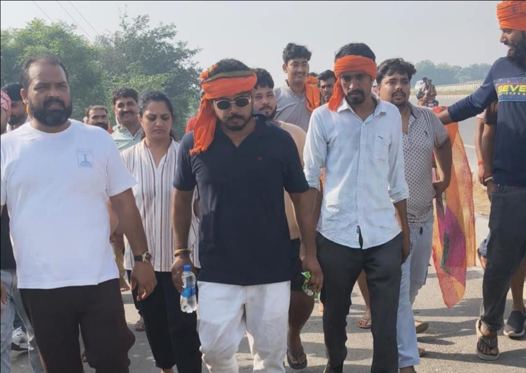 Welcome to the foot march going to Ayodhya demanding Sanatan Board