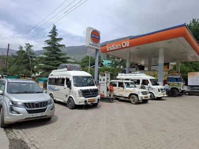 Gardeners are troubled by the shortage of petrol and diesel.