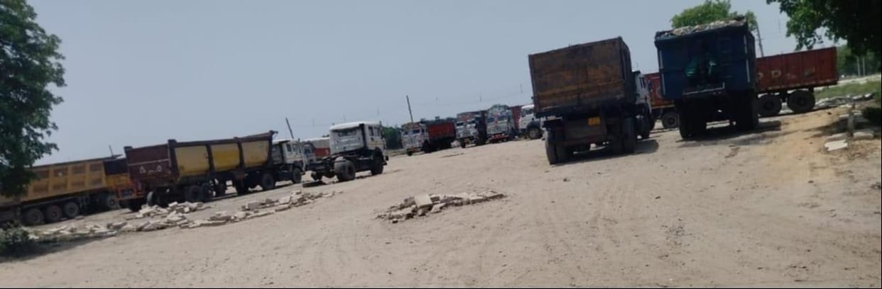 Transporters' strike causes daily losses of Rs 20 lakh