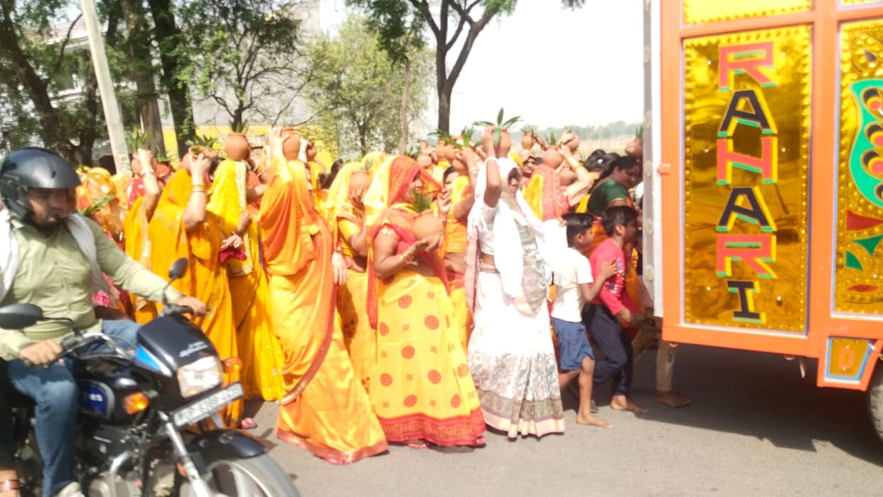 The 7-day Shrimad Bhagavat Katha Gyan Yagna commences with a Kalash Yatra, drawing a large number of devotees.