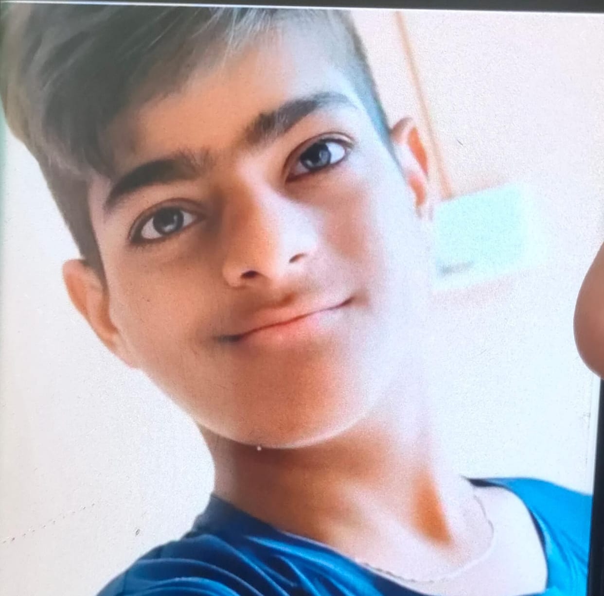 Teenager drowns in pond, family in shock