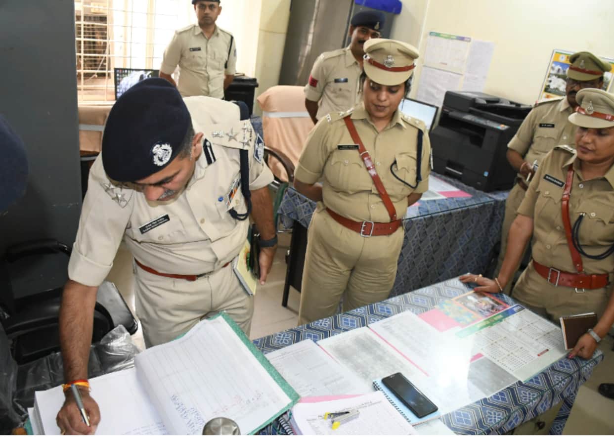MP News: DIG Chandel Reviews Sehore Security, Issues Tough Orders for Temple Safety
