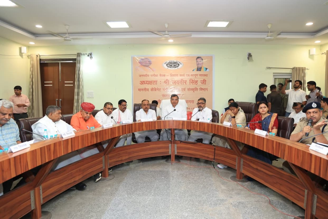 Minister in charge gets angry over illegal parking, orders to send the accused to jail