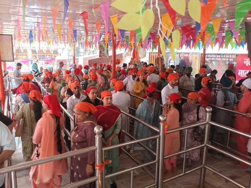 A wave of faith surged at Baba Balak Nath Dham.