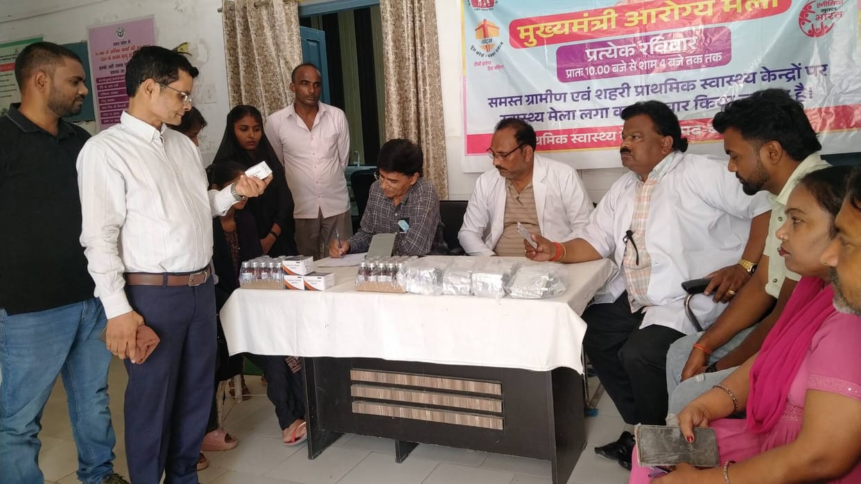 1760 patients arrived for treatment at the Jan Arogya Mela