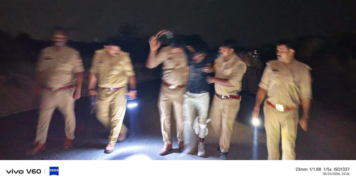 Two chain snatching accused arrested in police encounter