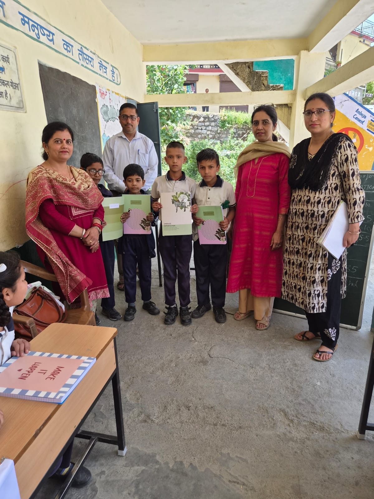 21 children participated in the quiz competition at Karadghat School.
