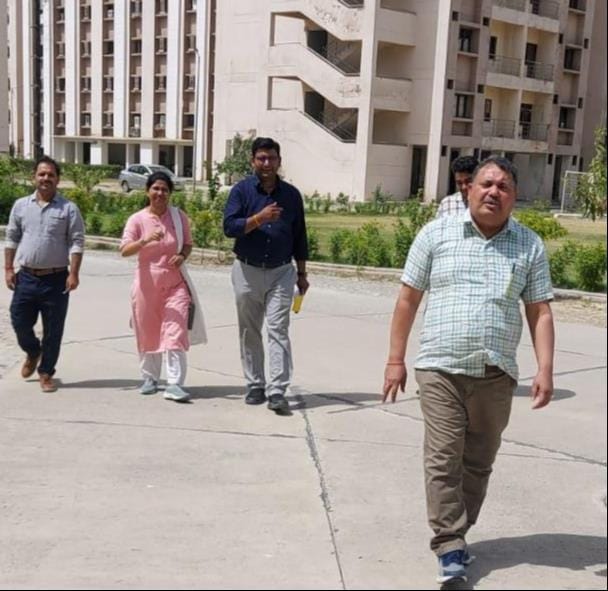 No vehicle zone rule was not followed in the medical college.