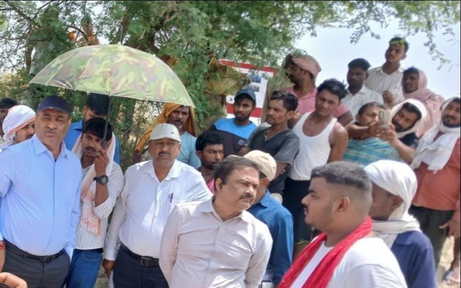 Superintending Engineer furious over slow pace of Rs 44.8 crore anti-erosion project