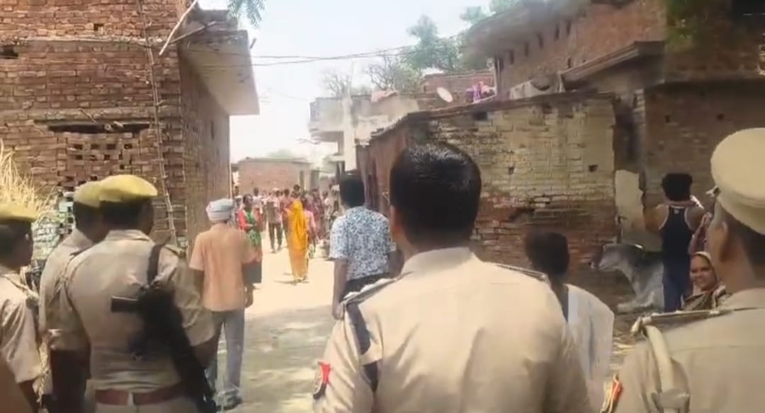 Officials and Police Attacked with Stones While Attempting to Resolve Drainage Dispute