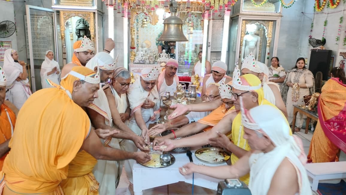 Religion and devotion pave the way for self-welfare: Bhav Bhushan