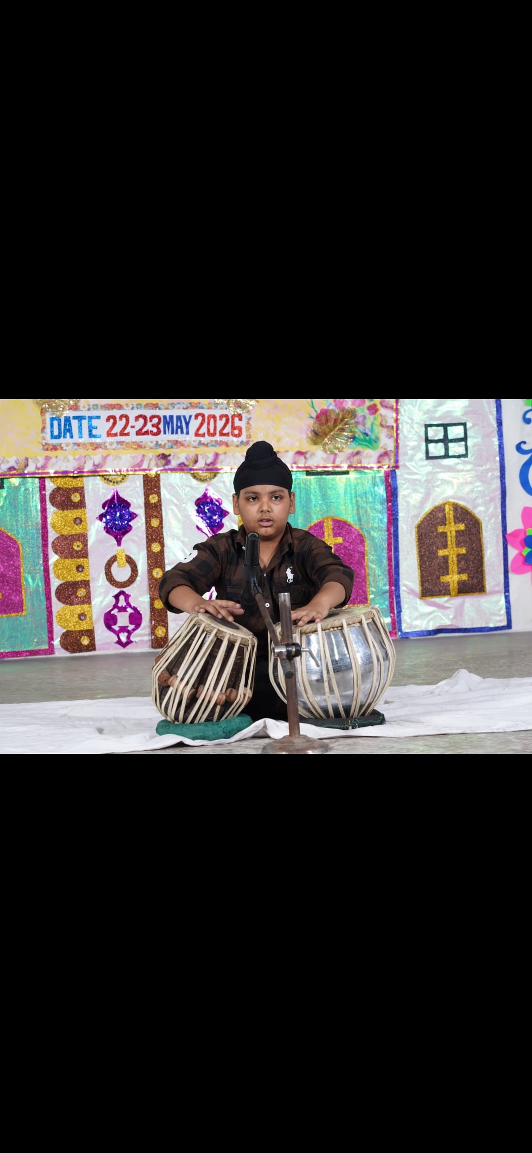 Daivik first in singing competition