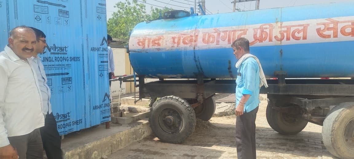 Drinking water crisis deepens from city to village, life dependent on tankers