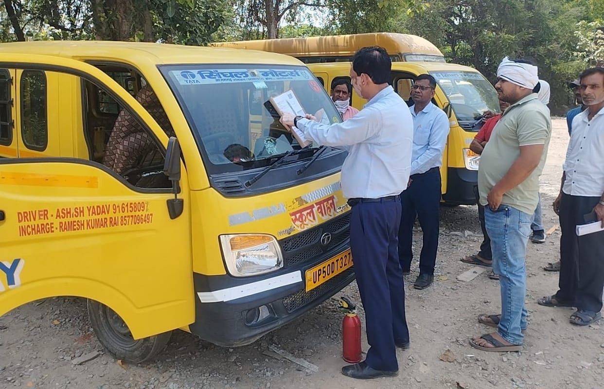 RTO office opened on Sunday as well, fitness certificate given to nine vehicles