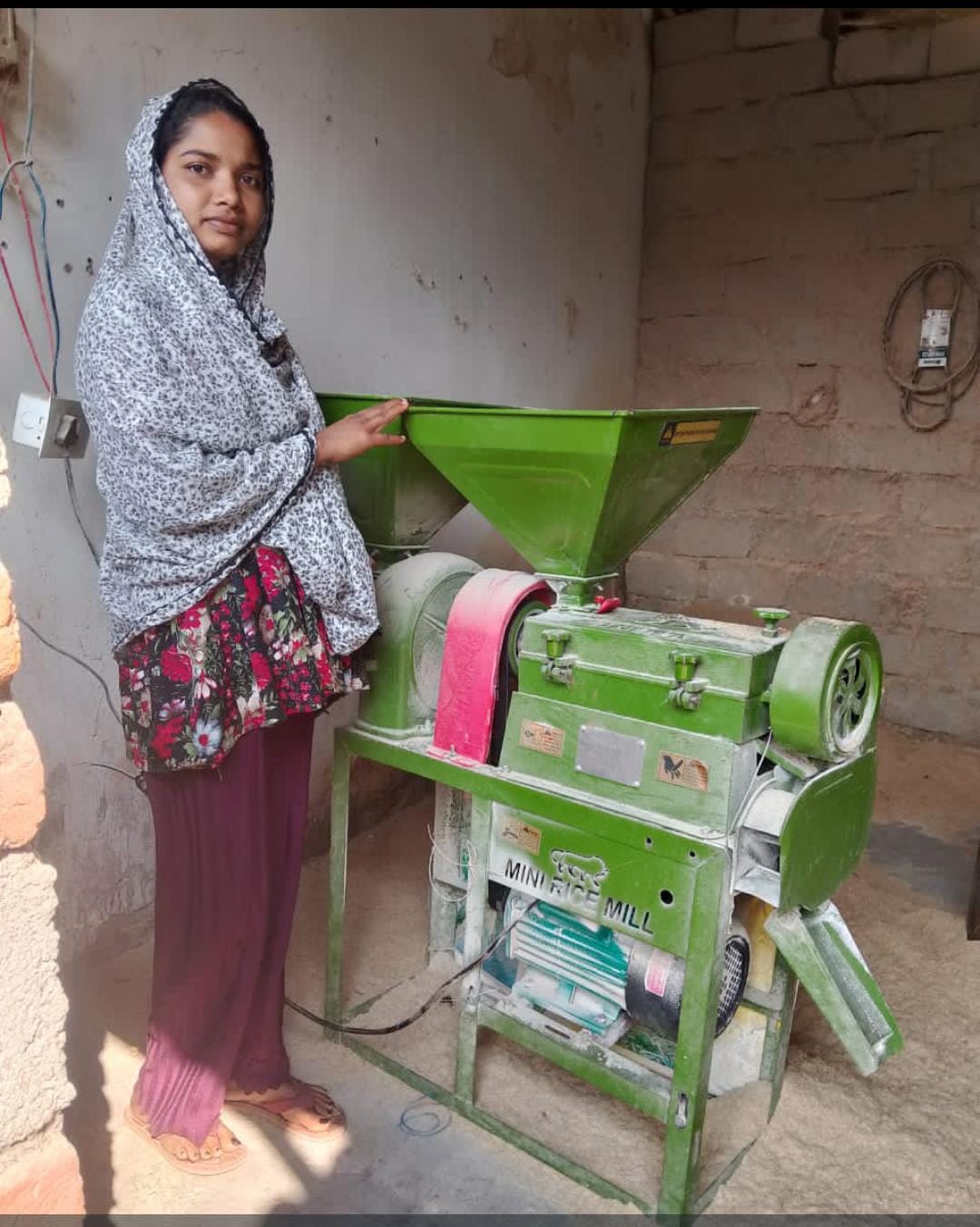 22-year-old Manisha Nayak became self-reliant and started a rice mill In Bijapur