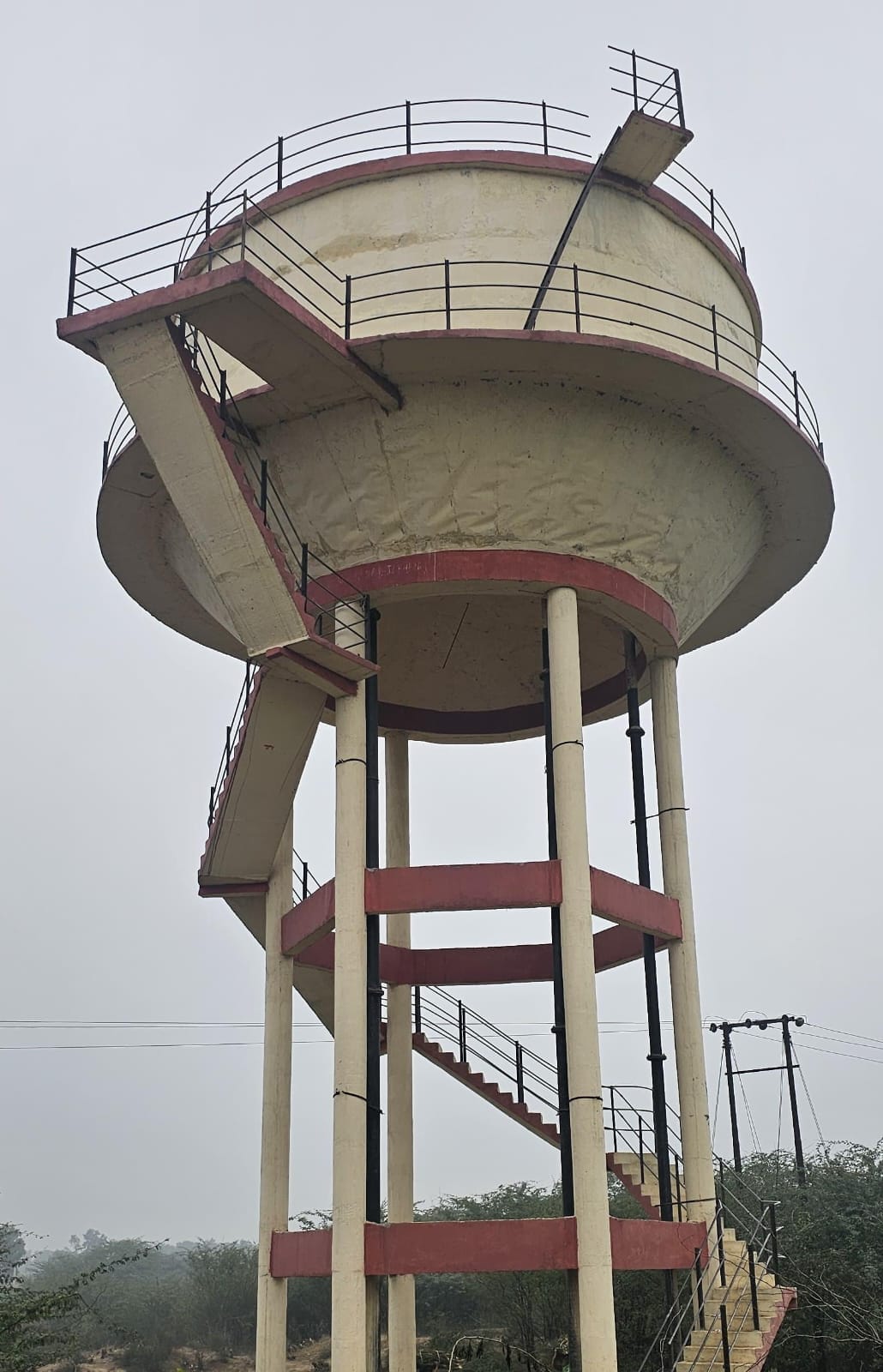 Villagers are grappling with water shortages during the scorching heat. The contractor's negligence has come to light, with only one tubewell drilled instead of two.