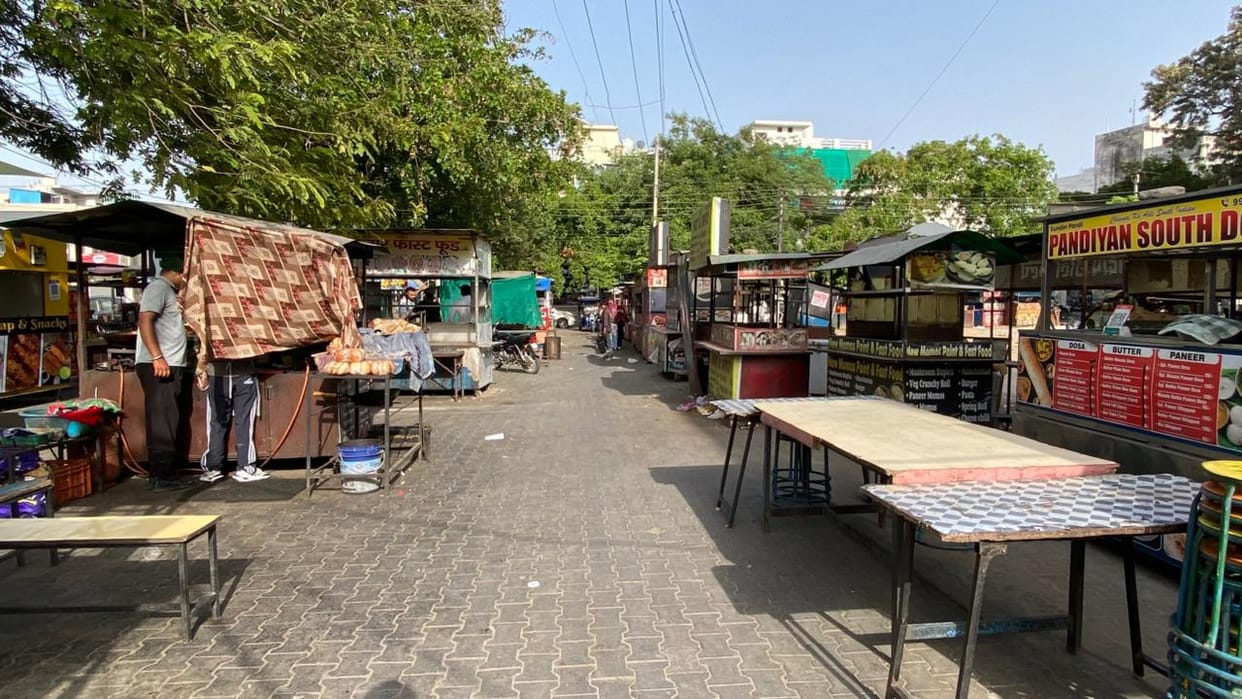 Fast food vendors are losing customers during the summer, reducing the revenue of their vendors.