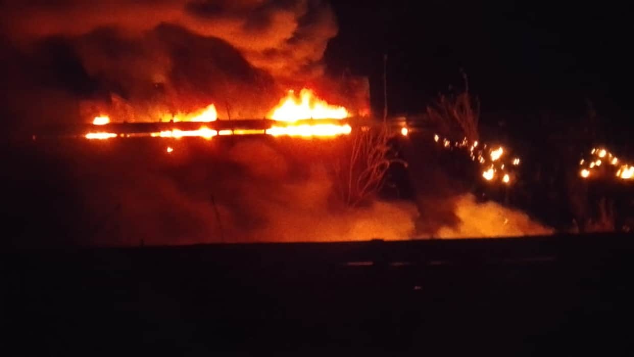 Balotra News: Massive Fire Erupts in Coal-Laden Trailer on Bharatmala Expressway, Driver Jumps to Safety