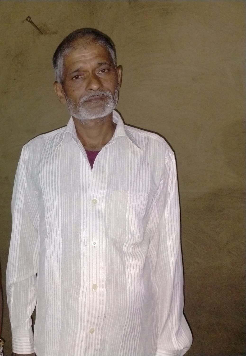 Confectioner commits suicide by hanging