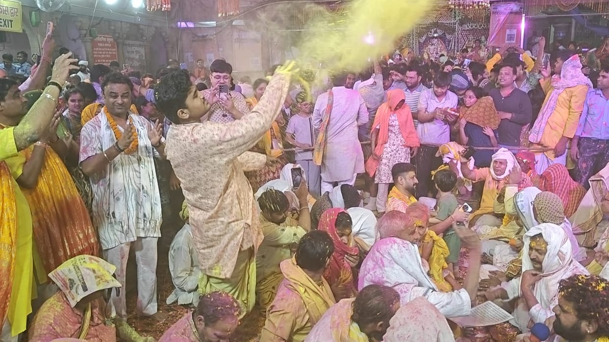 A spectacular Holi was celebrated in Barsana during the Adhik Maas.