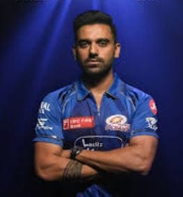 Vaibhav Suryavanshi was helpless in front of Chahar's swing, the bat did not work.Vaibhav Suryavanshi was helpless in front of Chahar's swing, the bat did not work.