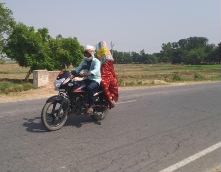Scorching heat and power cuts disrupt normal life