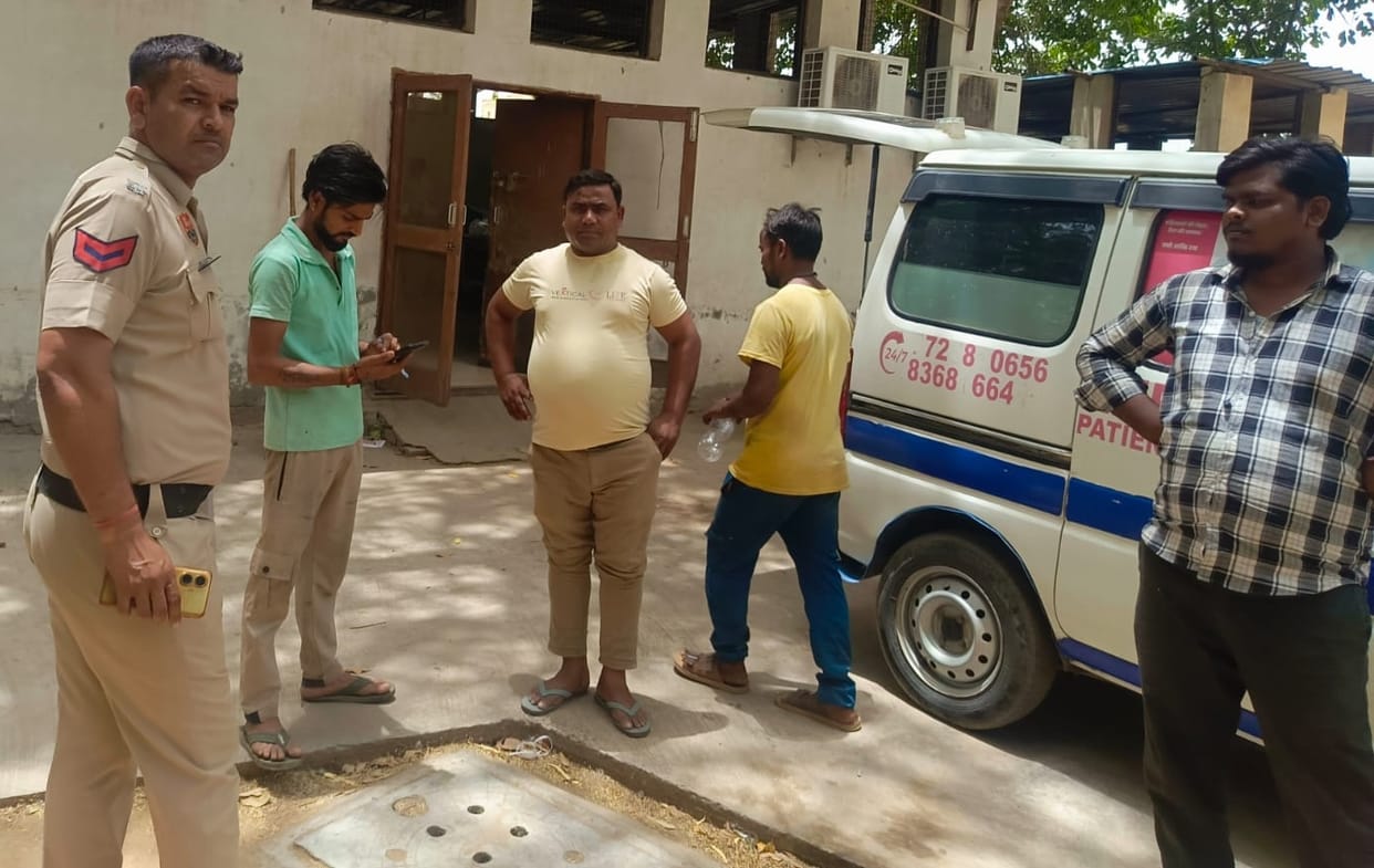 A young man from Uttar Pradesh, who had come to meet his brother and sister-in-law, committed suicide by hanging himself.