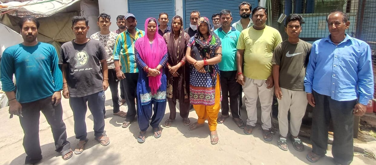Milap Nagar faces water crisis for 15 days, water is being brought from other colonies