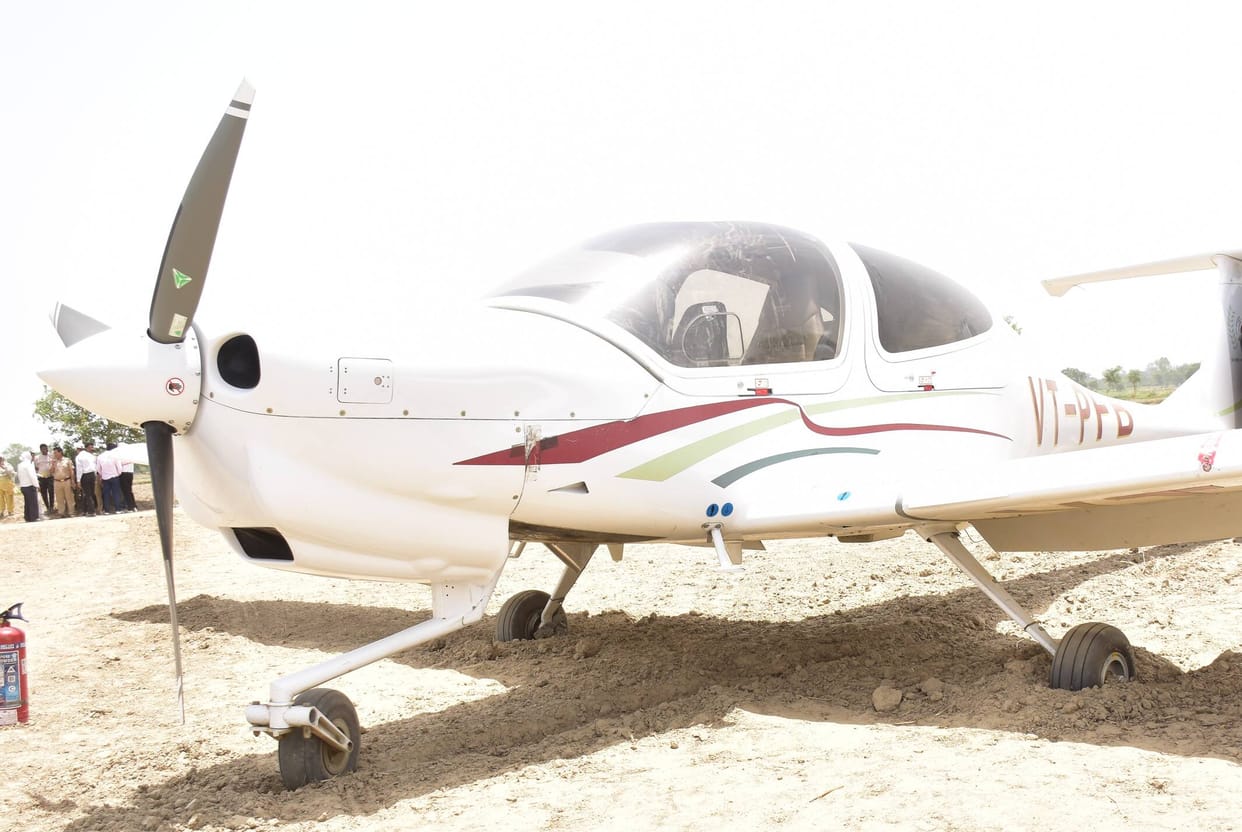The trainee aircraft will first be dismantled and then reach the airport