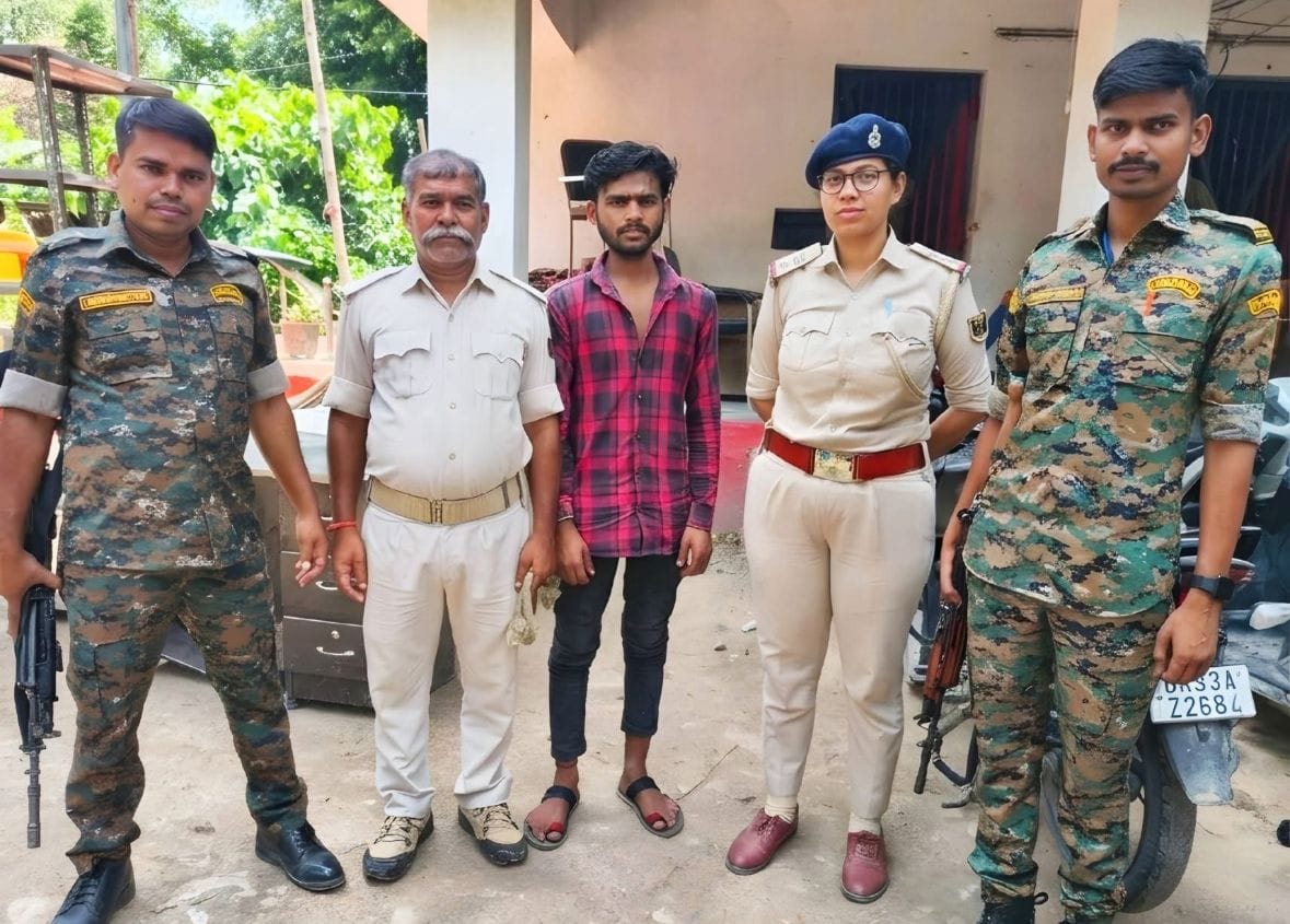 छात्रा पर चाकू से वार करने वाला आरोपी एक बॉयफ्रेंड गिरफ्तार