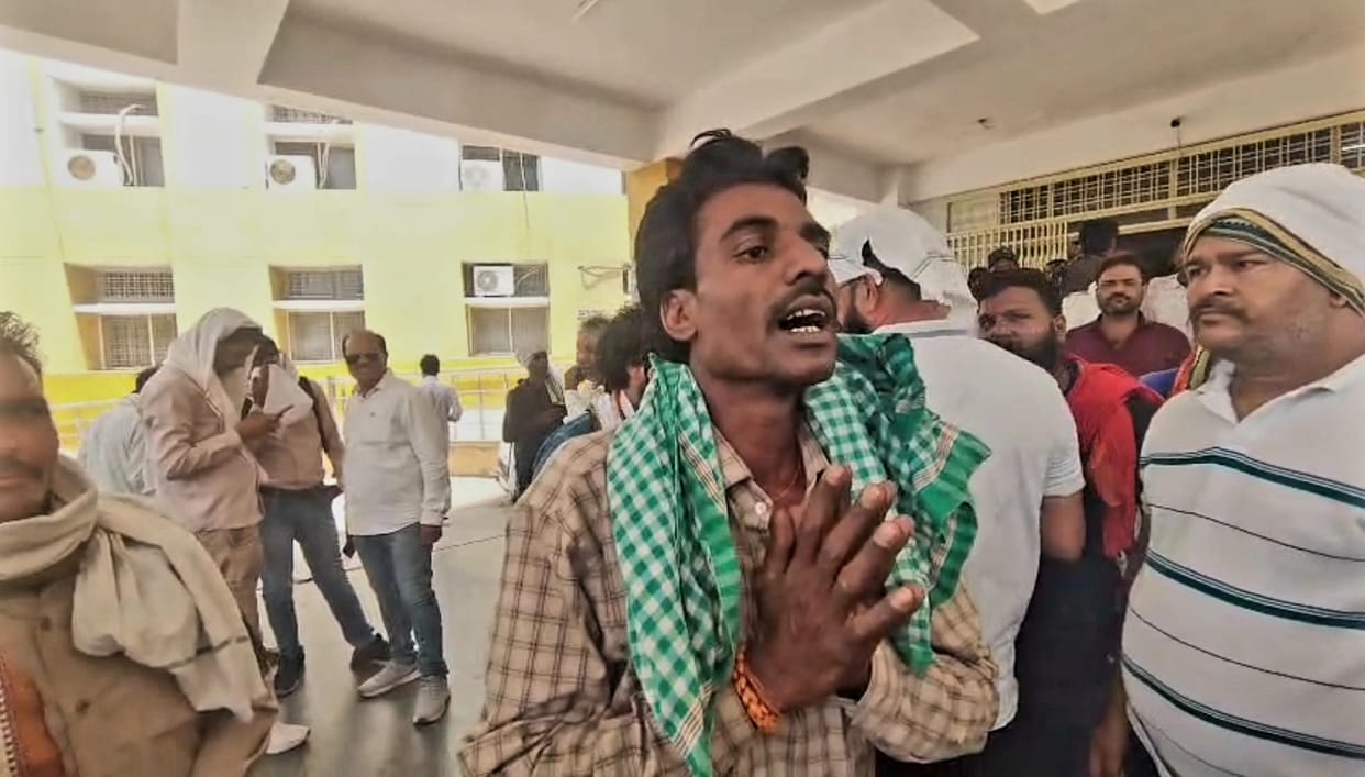 Drama erupts at Sagar Collectorate; youth pours petrol on himself and sets religious texts on fire