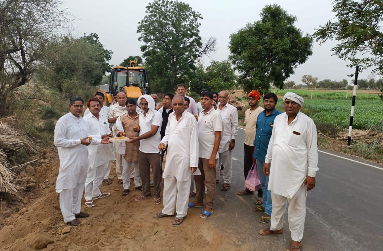 Work on New Drinking Water Pipeline Begins; Villagers Rejoice