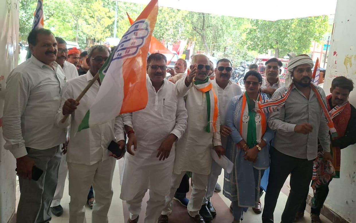 Congress Launches Offensive Against Unannounced Power Cuts