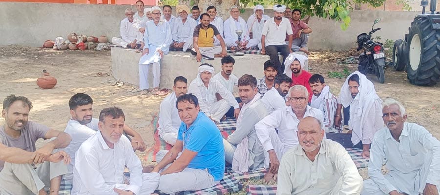 Farmers' protest begins in Daiyad, expresses anger