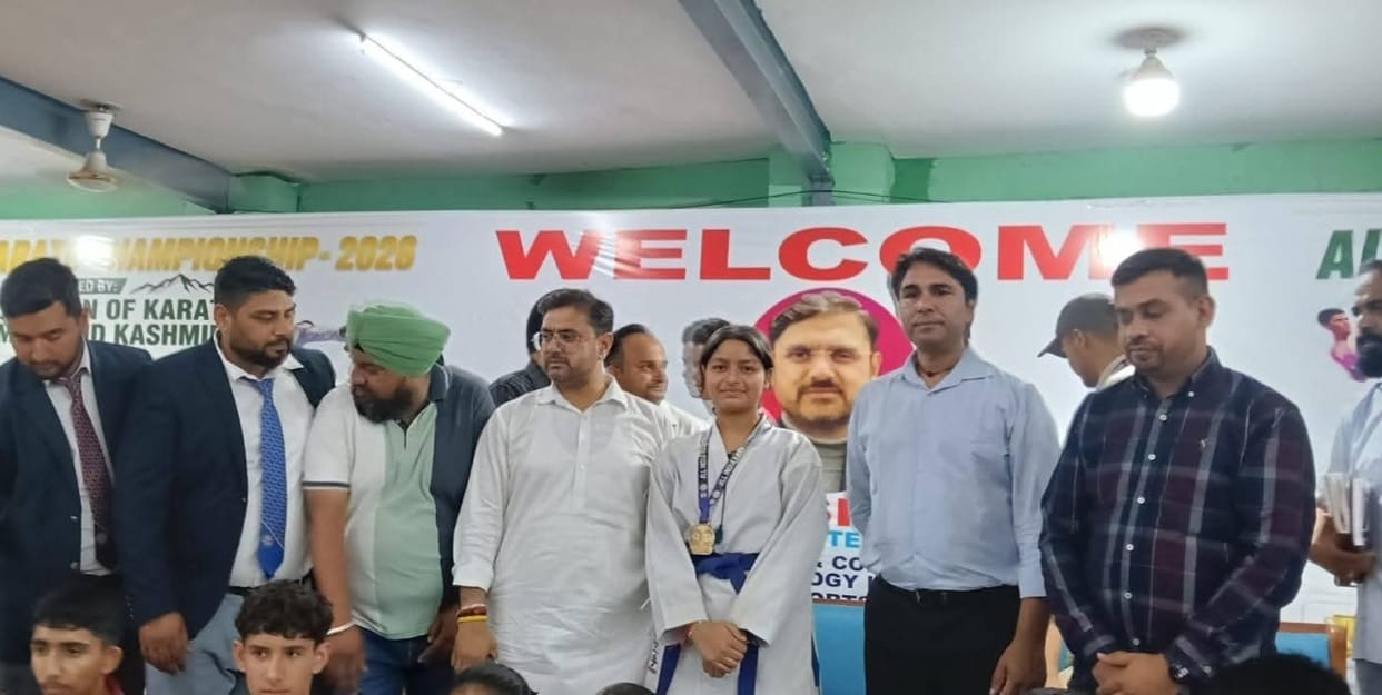Khushi won the gold medal in the All India Karate Championship