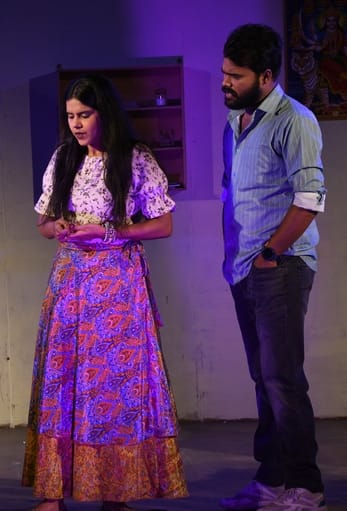 The pain of broken relationships was vividly portrayed in the staging of Kaanch Ke Khilone